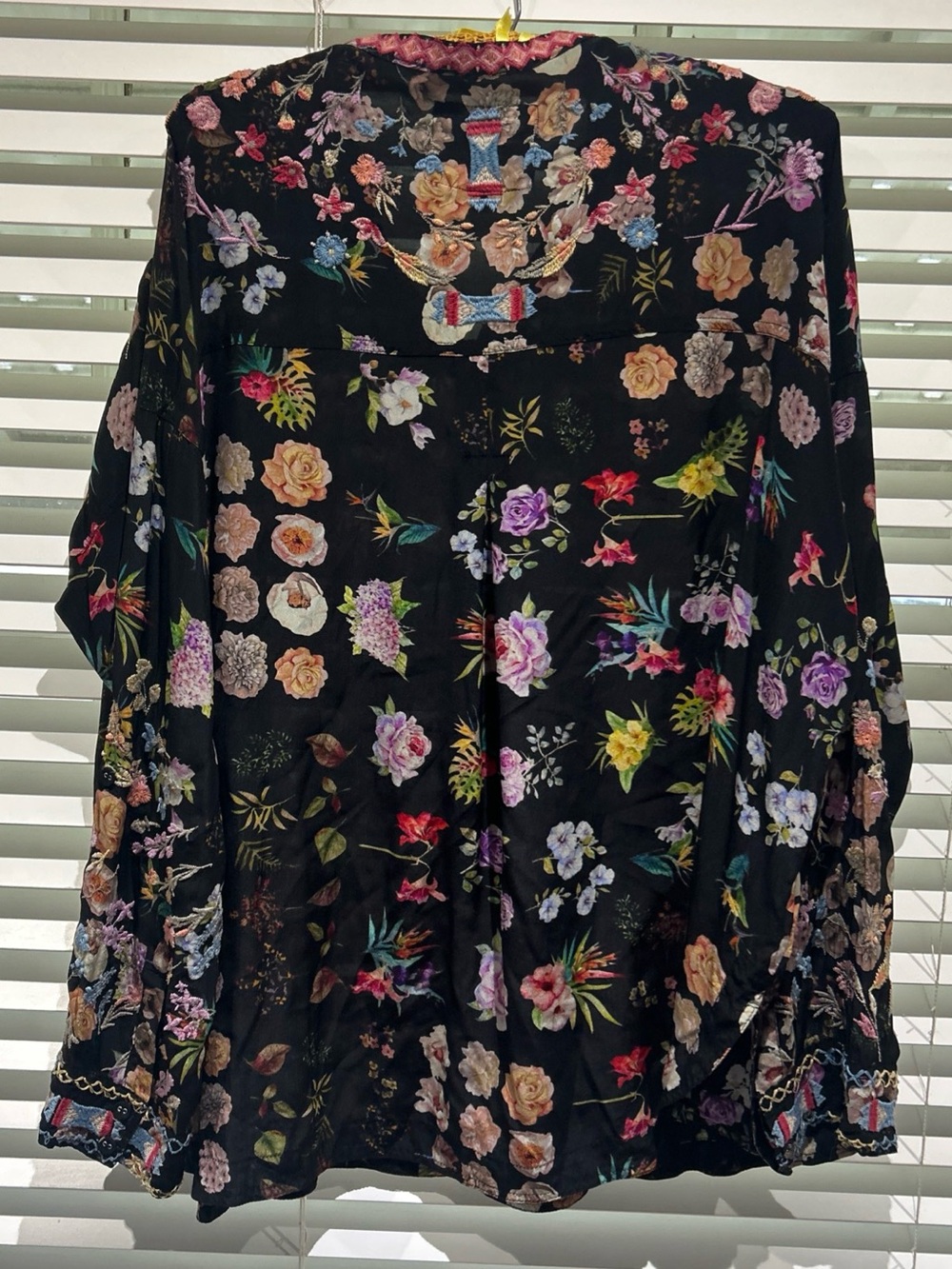 Johnny Was Bridgitte 100% Silk Black Floral Embroidered Relaxed Blouse - Picture 8 of 16